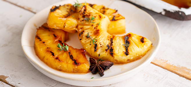cinnamon fried pineapple