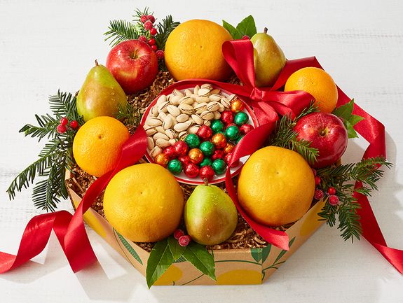 Holiday Fruit Wreath