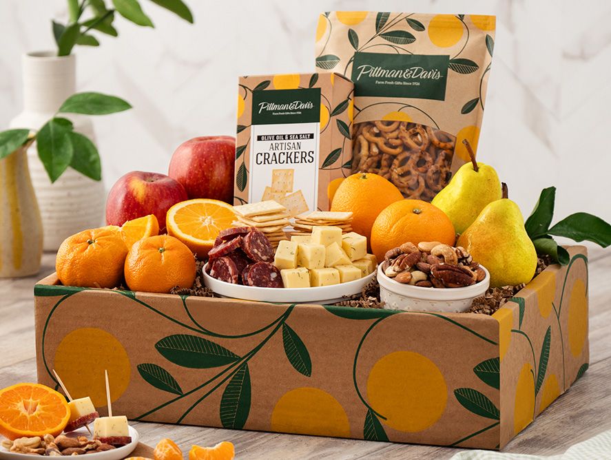 Deluxe Fruit & Snacks Gift Box