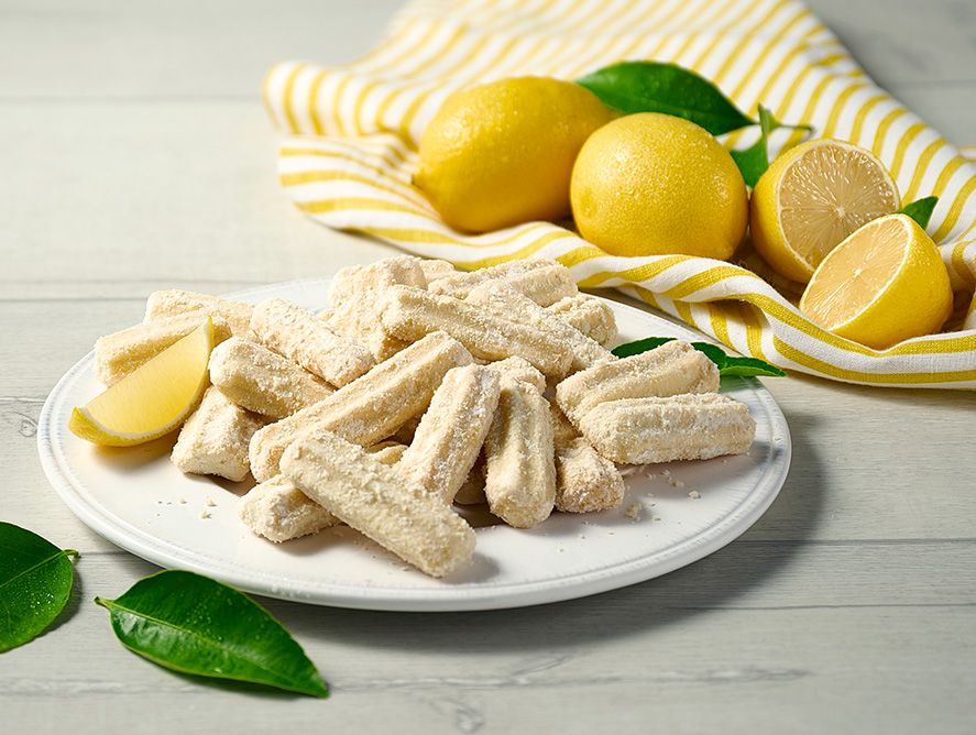 Zesty Lemon Straws